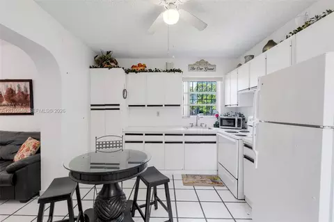 Kitchen - 167 W 34th St, Hialeah, FL 33012 photo 3 of 4