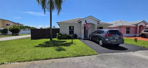 18516 NW 56th Ave, Miami Gardens, FL 33055