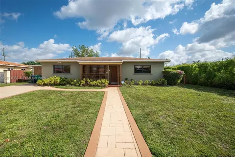 8415 SW 44th St, Miami, FL 33155