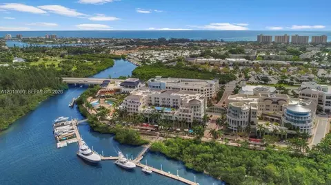 View/Area - 19049 SE Robert Dr, Jupiter, FL 33469 photo 12 of 13