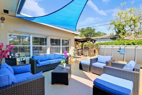 Other - 19049 SE Robert Dr, Jupiter, FL 33469 photo 9 of 11