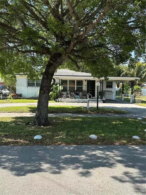 1360 NW 88th St, Miami, FL 33147