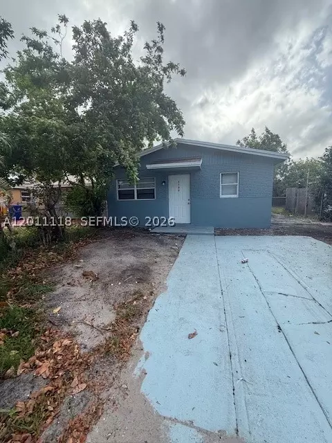 2131 NW 26th Ave, Fort Lauderdale, FL 33311