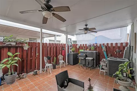Exterior - 8031 W 36th Ave #1, Hialeah, FL 33018 photo 2 of 2