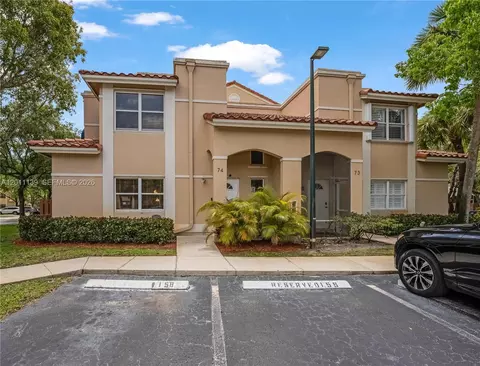 595 Racquet Club Rd #74-19, Weston, FL 33326