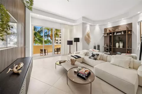 808 Brickell Key Dr #408, Miami, FL 33131
