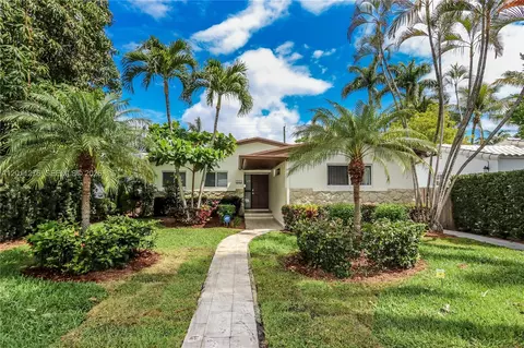 1333 Tyler St, Hollywood, FL 33019