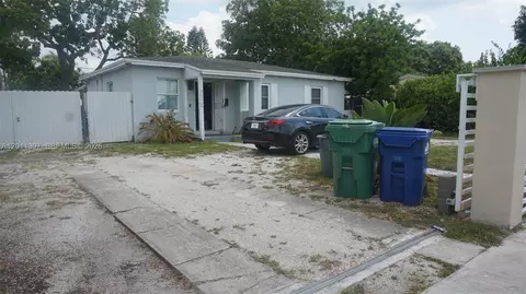 335 NW 187th St, Miami Gardens, FL 33169