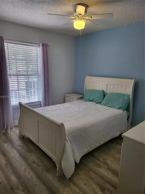 Bedroom - 575 Augusta Blvd #8, Naples, FL 34113 photo 2 of 5