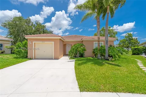 2001 SW 104th Ave, Miramar, FL 33025