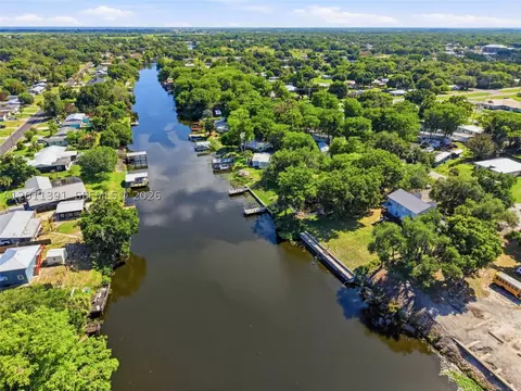 View/Area - 207 SE 6th Ave, Okeechobee, FL 34974 photo 6 of 6