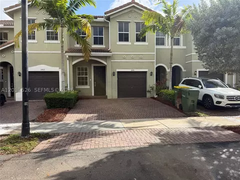 1455 SE 26th Ave, Homestead, FL 33035