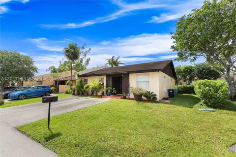12316 SW 119th Ln, Miami, FL 33186
