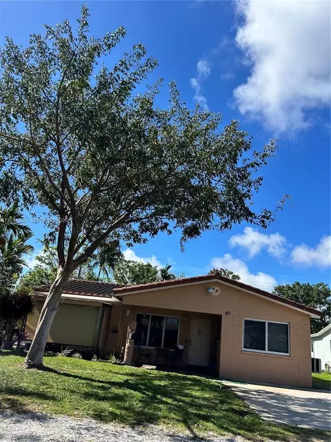 40 SE 8th St, Dania Beach, FL 33004