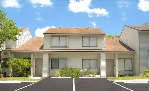 3534 NW 98th Ter, Sunrise, FL 33351