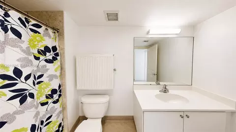 Bath - 111 E Flagler St #705, Miami, FL 33131 photo 1 of 1