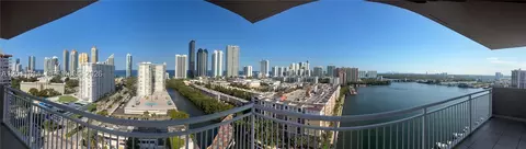 250 SW 174th St #2004, Sunny Isles Beach, FL 33160