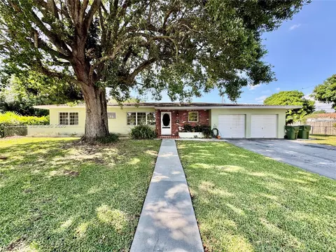 434 NW 20th St, Homestead, FL 33030