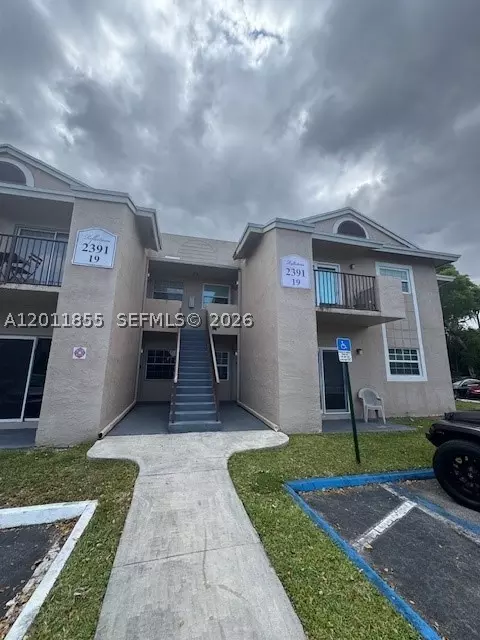 2391 NW 96th Ter #19P, Pembroke Pines, FL 33024