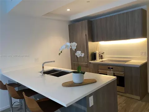 801 S Miami Ave #2306, Miami, FL 33130