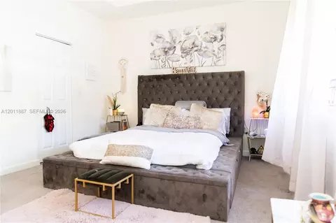 Bedroom - 10599 W 33rd Ct, Hialeah, FL 33018 photo 1 of 4