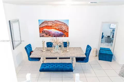 Dining - 10599 W 33rd Ct, Hialeah, FL 33018 photo 1 of 1