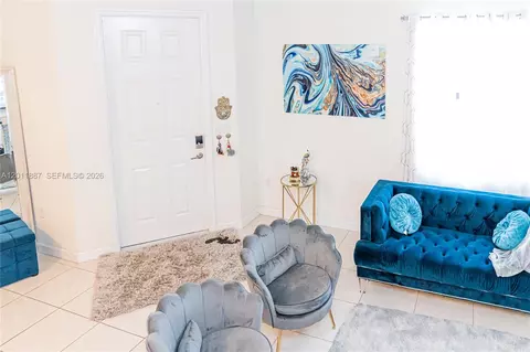 Entry Way - 10599 W 33rd Ct, Hialeah, FL 33018 photo 2 of 3