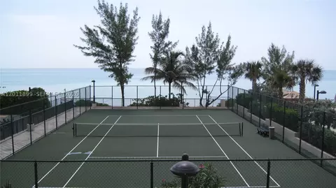 1912 S Ocean Dr #3D, Hallandale Beach, FL 33009