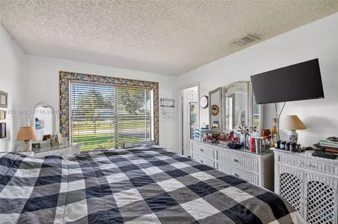 Bedroom - 3575 Marlow Ave, Boynton Beach, FL 33436 photo 2 of 5
