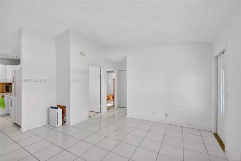 Living - 3575 Marlow Ave, Boynton Beach, FL 33436 photo 4 of 4