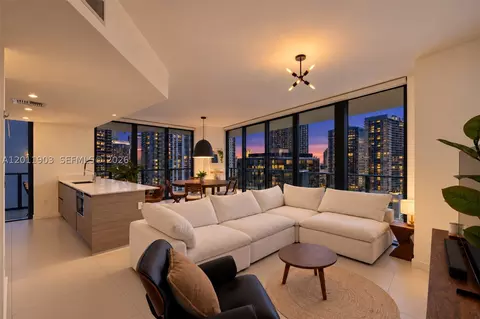1300 S Miami Ave #2001, Miami, FL 33130