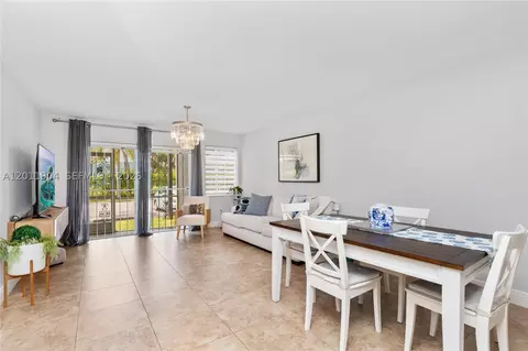 21133 SW 85th Ave #103, Cutler Bay, FL 33189