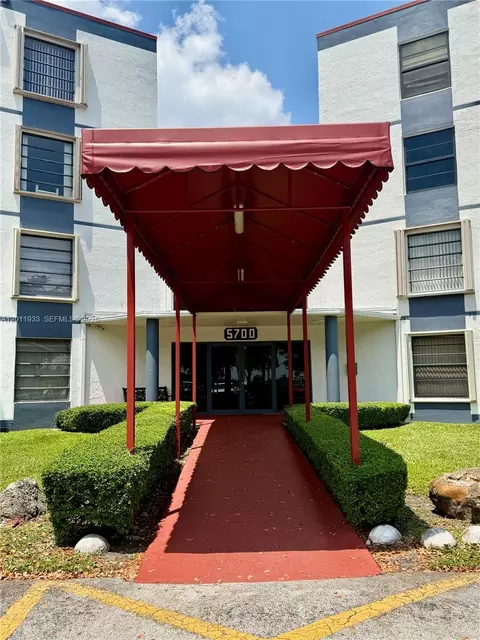 5700 SW 127th Ave #1413, Miami, FL 33183