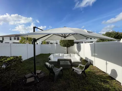 Exterior - Undisclosed, Hialeah, FL 33018 photo 1 of 2