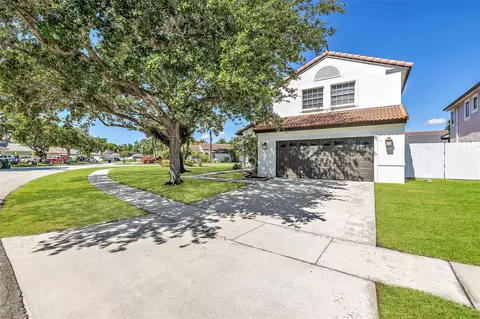 1910 NW 180th Way, Pembroke Pines, FL 33029