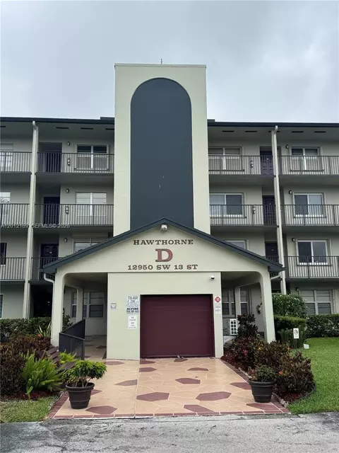12950 SW 13th St #412D, Pembroke Pines, FL 33027