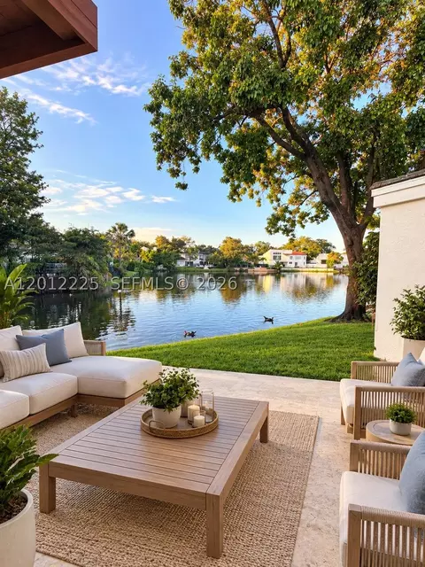 3010 Lakewood Ln #319, Hollywood, FL 33021