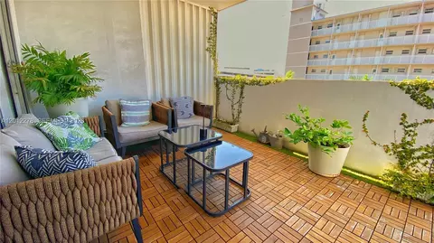 1331 Lincoln Rd #702, Miami Beach, FL 33139