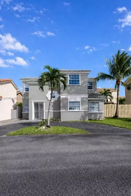 1045 NW 126th Pl, Miami, FL 33182