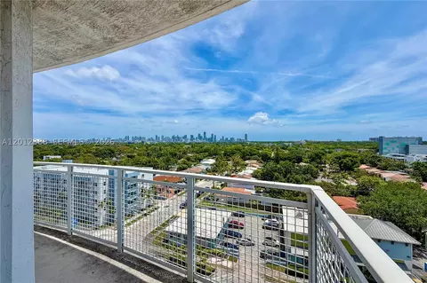 2600 SW 27th Ave #902, Miami, FL 33133