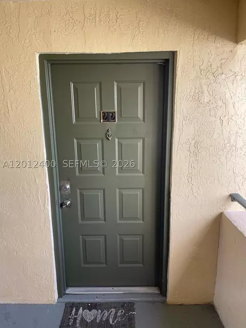 9999 Summerbreeze Dr #212, Sunrise, FL 33322
