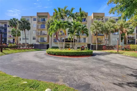 14250 SW 62nd St #408, Miami, FL 33183
