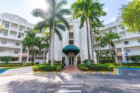 10750 NW 66th St #408, Doral, FL 33178
