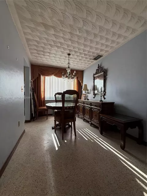 Dining - 399 W 12th St, Hialeah, FL 33010 photo 2 of 3