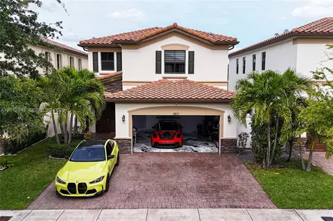 8821 W 34th Ct, Hialeah, FL 33018