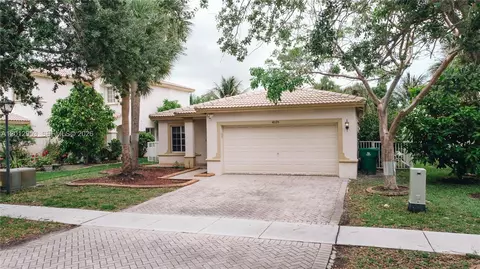 4595 SW 125th Ln, Miramar, FL 33027