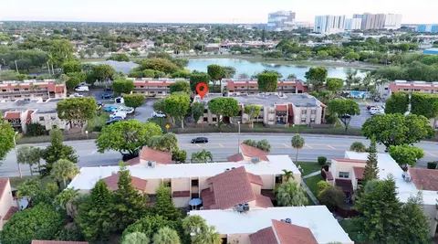 240 W Park Dr #108-4, Miami, FL 33172