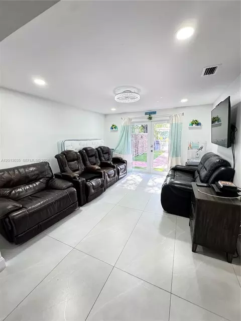 Other - 7140 W 15th Ct, Hialeah, FL 33014 photo 5 of 9