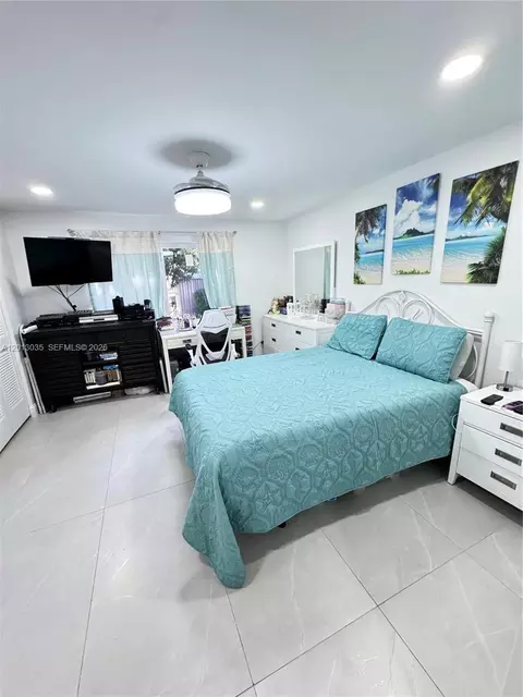 Bedroom - 7140 W 15th Ct, Hialeah, FL 33014 photo 3 of 4