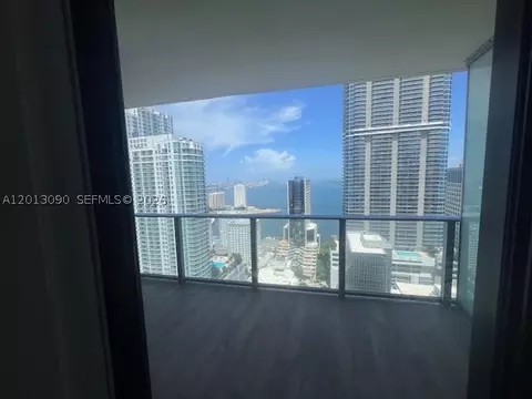 1010 Brickell Ave #3704, Miami, FL 33131